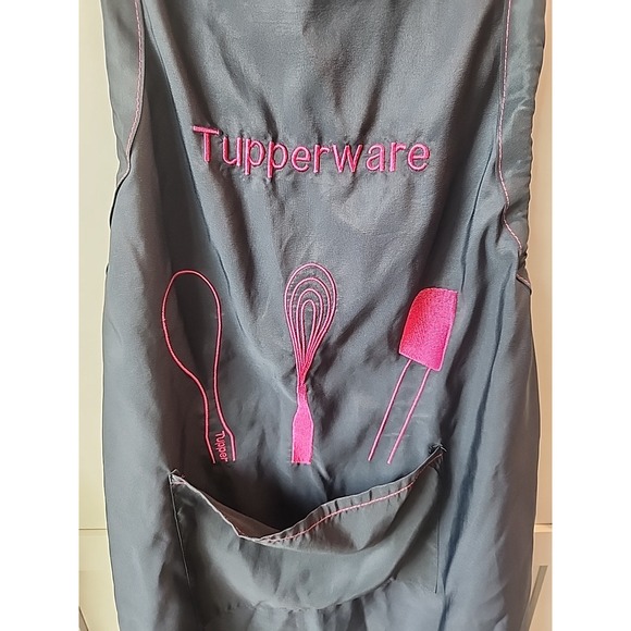 Tupperware Apron‎ - Picture 2 of 4